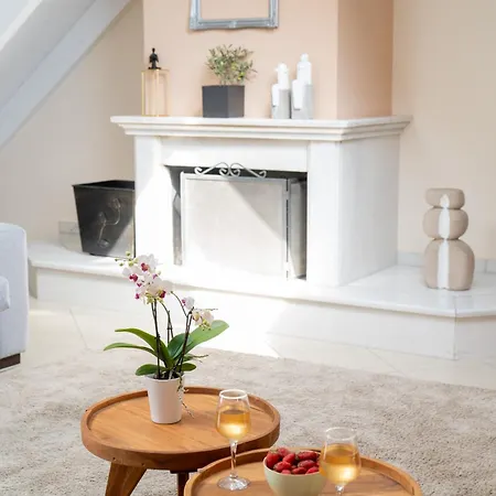 Urban In Apartment *