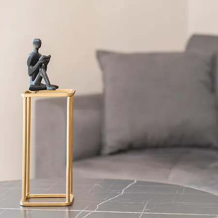 Urban In Apartment