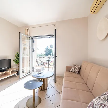 Urban In Apartment Argostoli (Kefalonia)