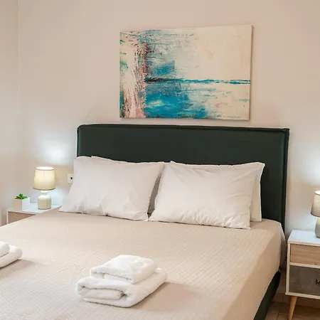 Urban In Apartment *